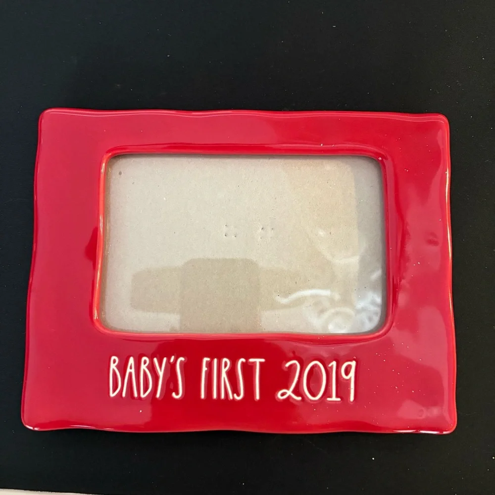 Rae Dunn 2019 Red Photo Frame
